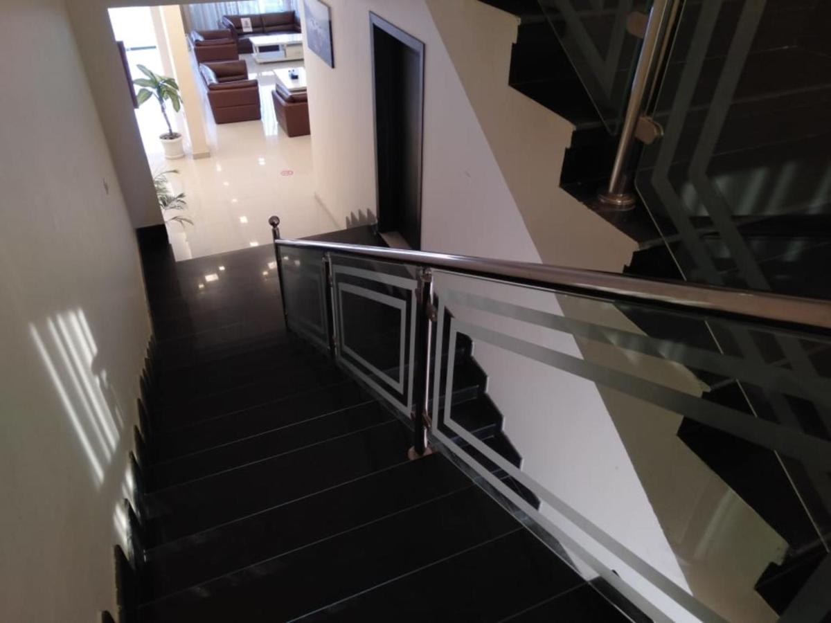 Tanuf Residency Hotel 니즈와 외부 사진