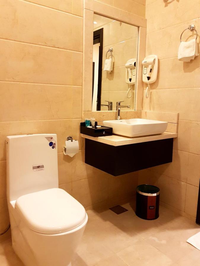 Tanuf Residency Hotel 니즈와 외부 사진