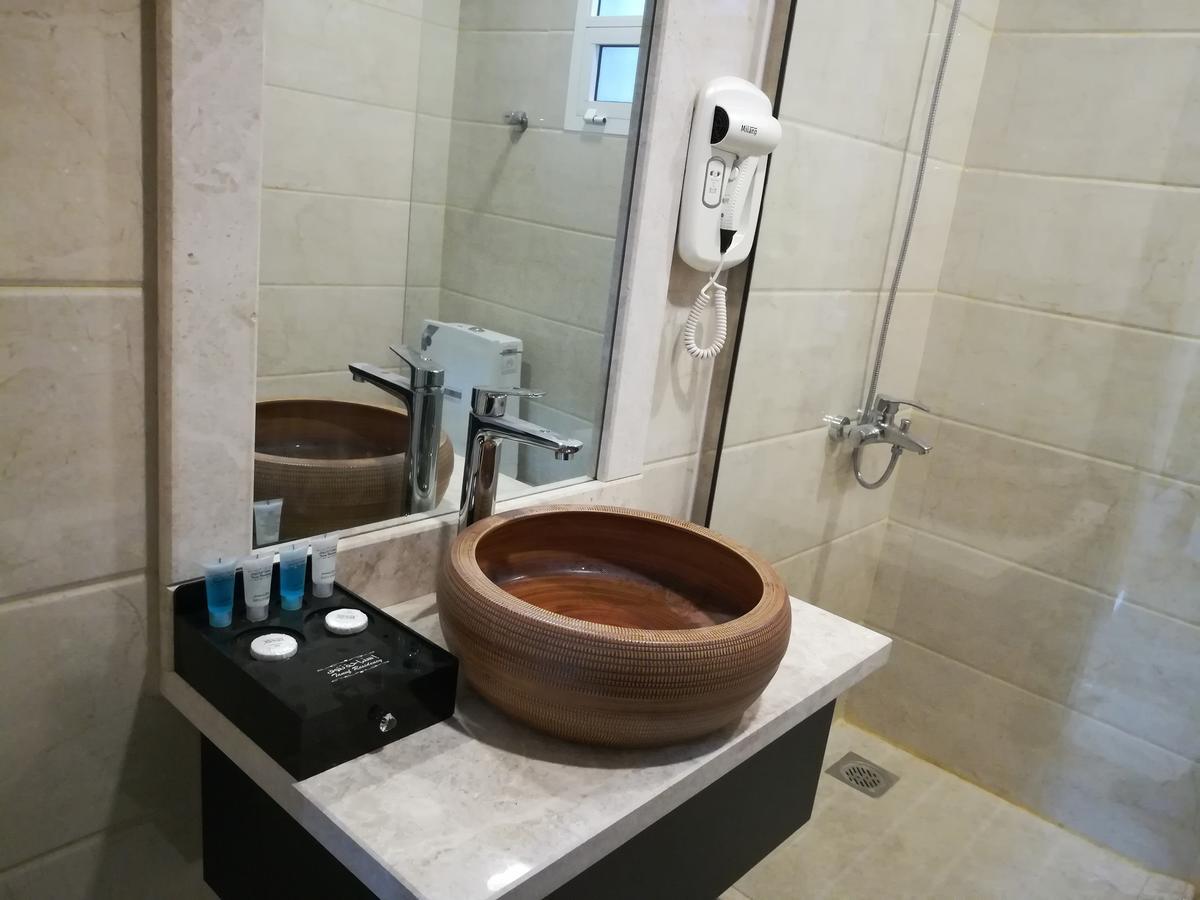 Tanuf Residency Hotel 니즈와 외부 사진