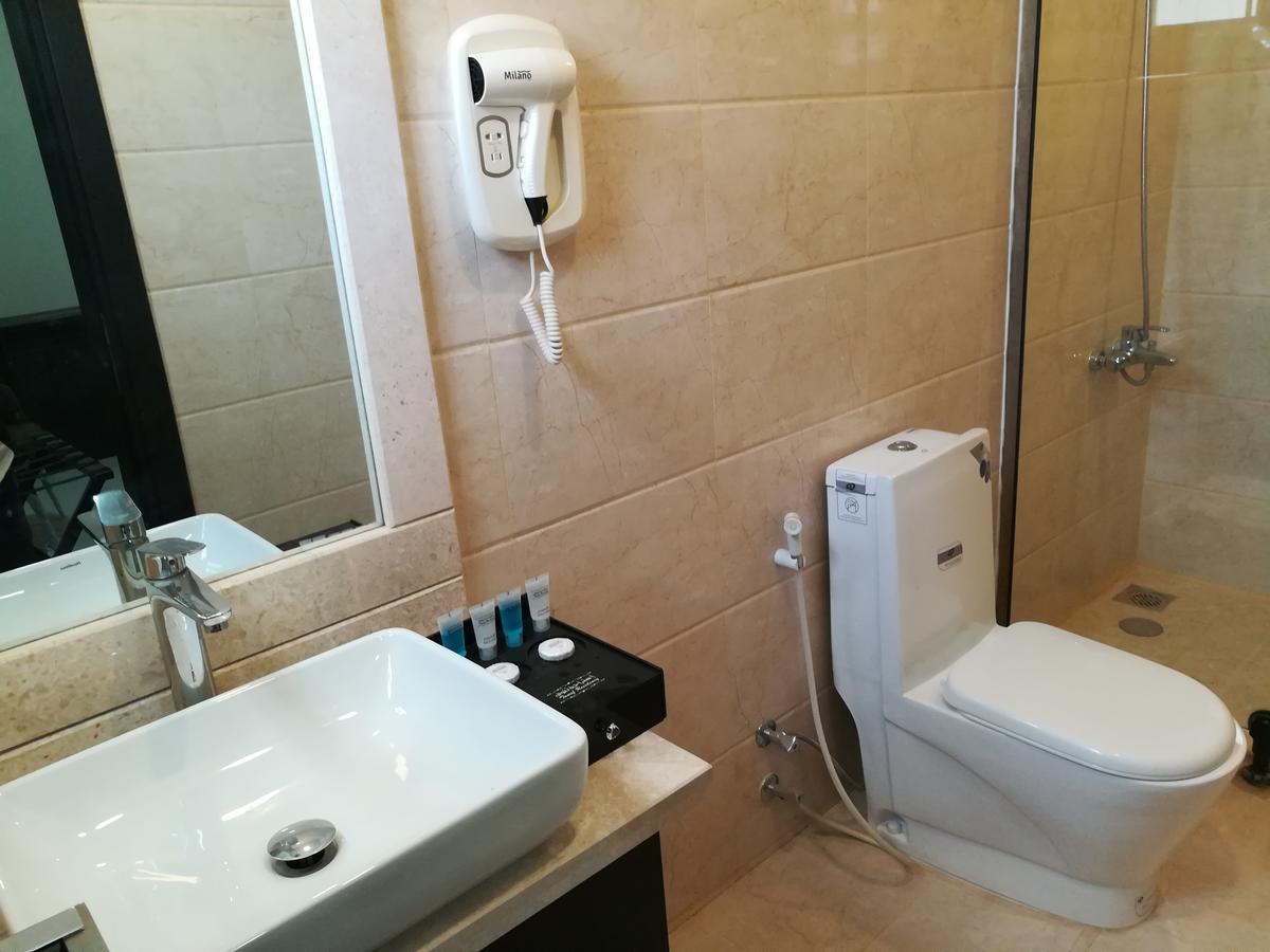 Tanuf Residency Hotel 니즈와 외부 사진